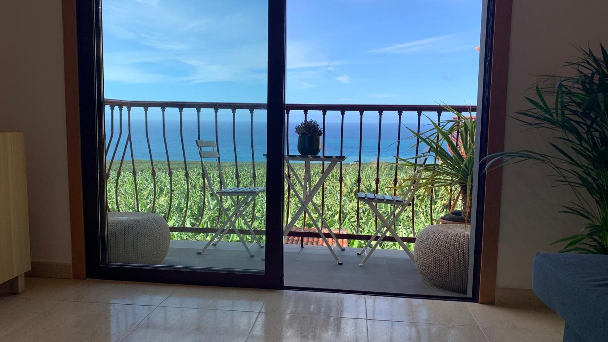 Apartamento Los Guirres Tazacorte Buitenkant foto
