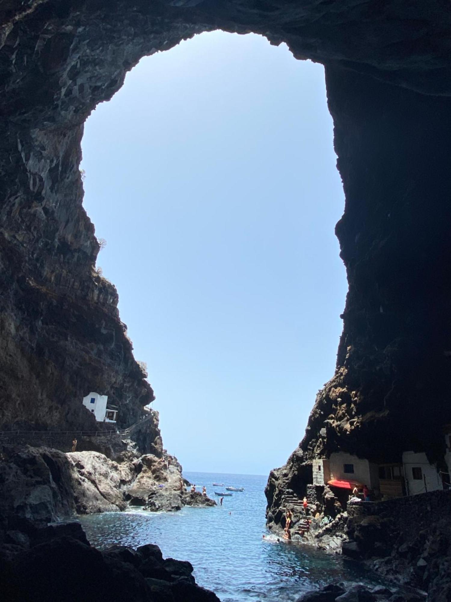 Apartamento Los Guirres Tazacorte Buitenkant foto